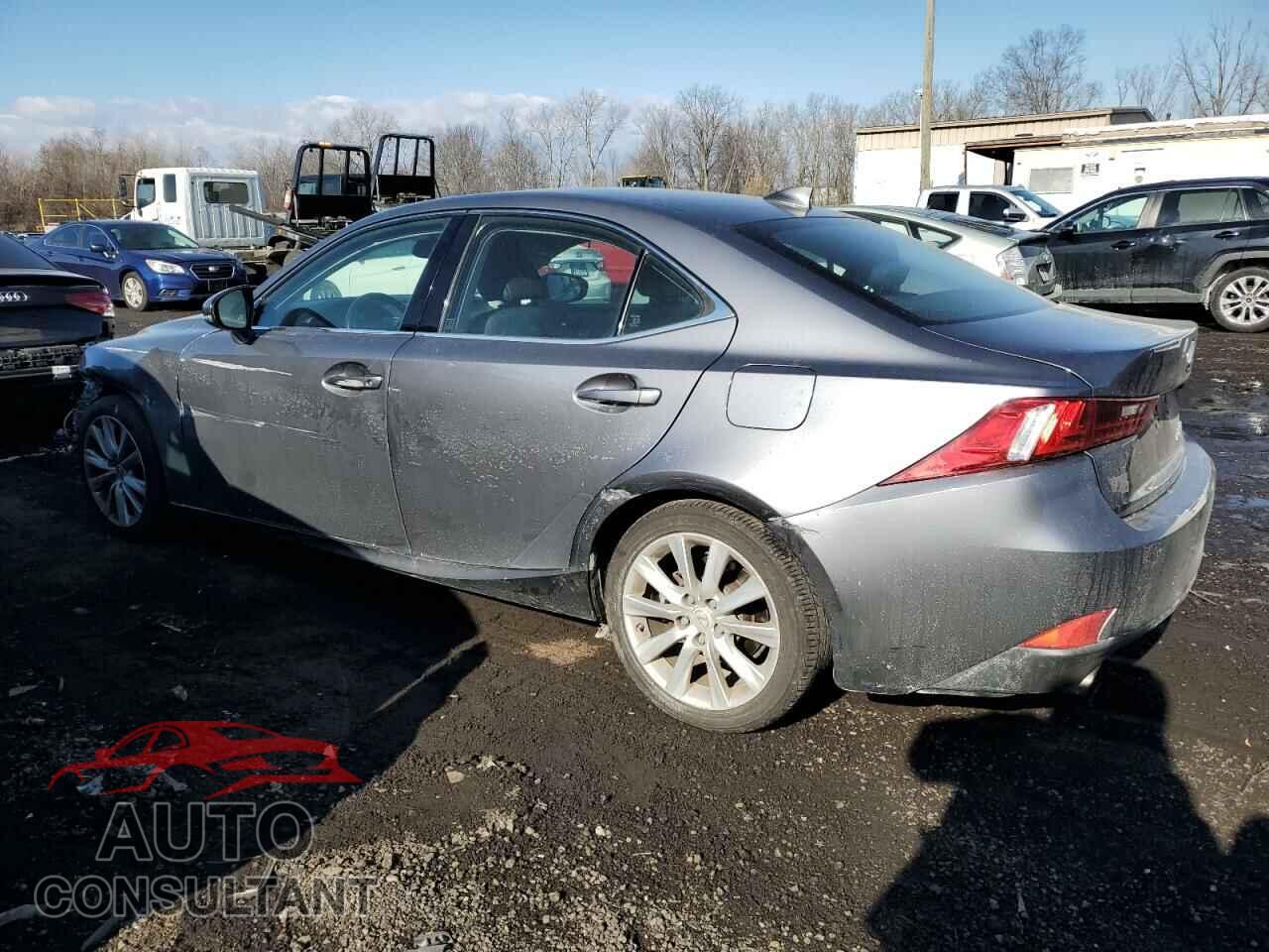 LEXUS IS 2015 - JTHCF1D20F5018151