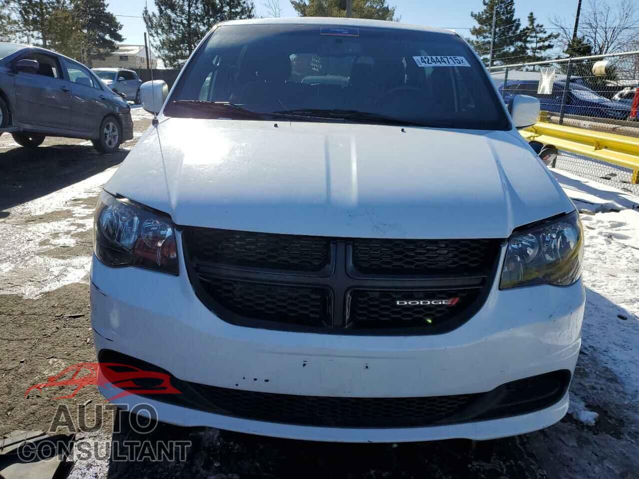 DODGE CARAVAN 2015 - 2C4RDGBG7FR704211
