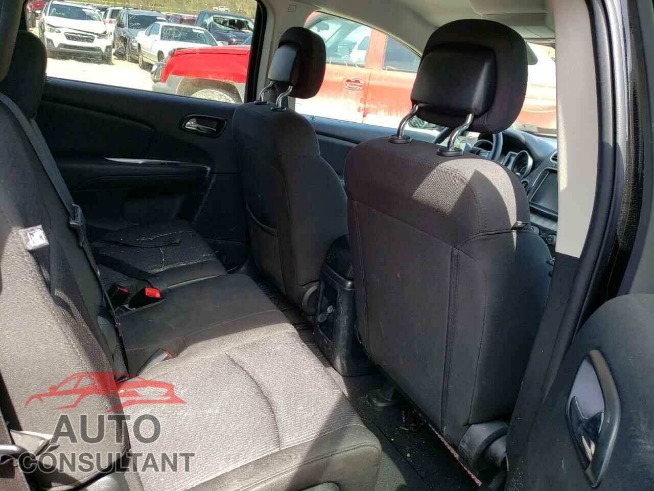 DODGE JOURNEY 2019 - 3C4PDCBB5KT681085