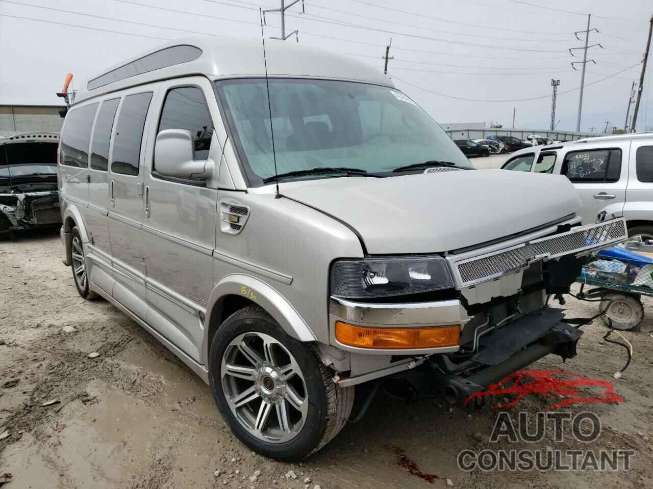 CHEVROLET EXPRESS 2017 - 1GCWGAFG6H1228381