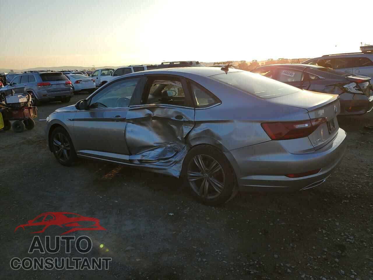 VOLKSWAGEN JETTA 2020 - 3VWCB7BU2LM051417