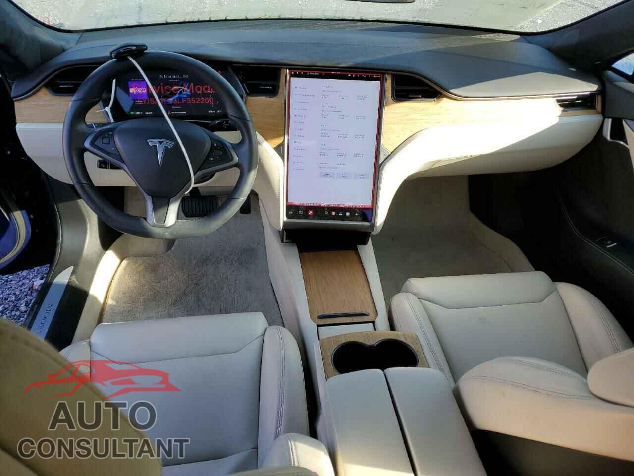 TESLA MODEL S 2020 - 5YJSA1E23LF352260