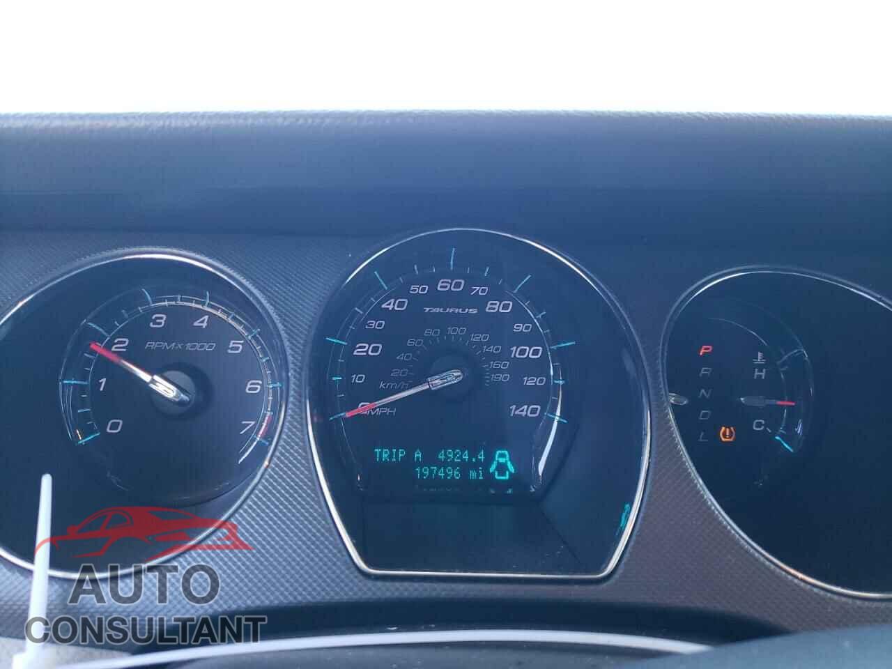 FORD TAURUS 2012 - 1FAHP2DW2CG113085