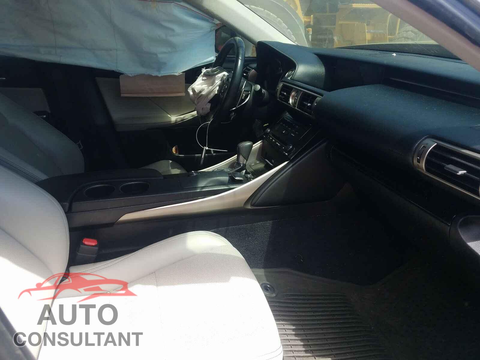 LEXUS IS 2014 - JTHCF1D25E5004289