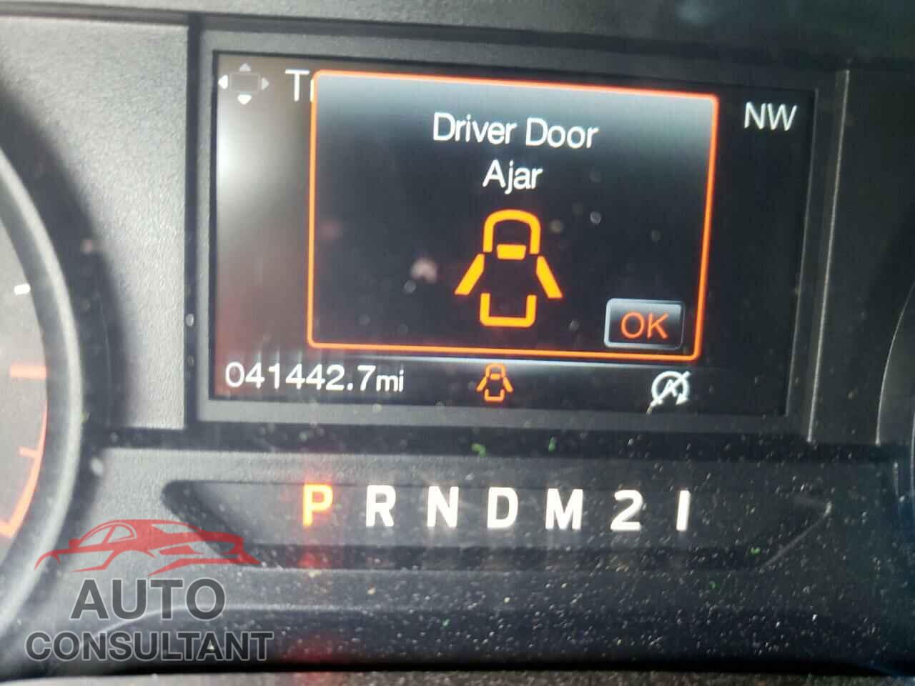 FORD F150 2019 - 1FTMF1CB2KKC87321