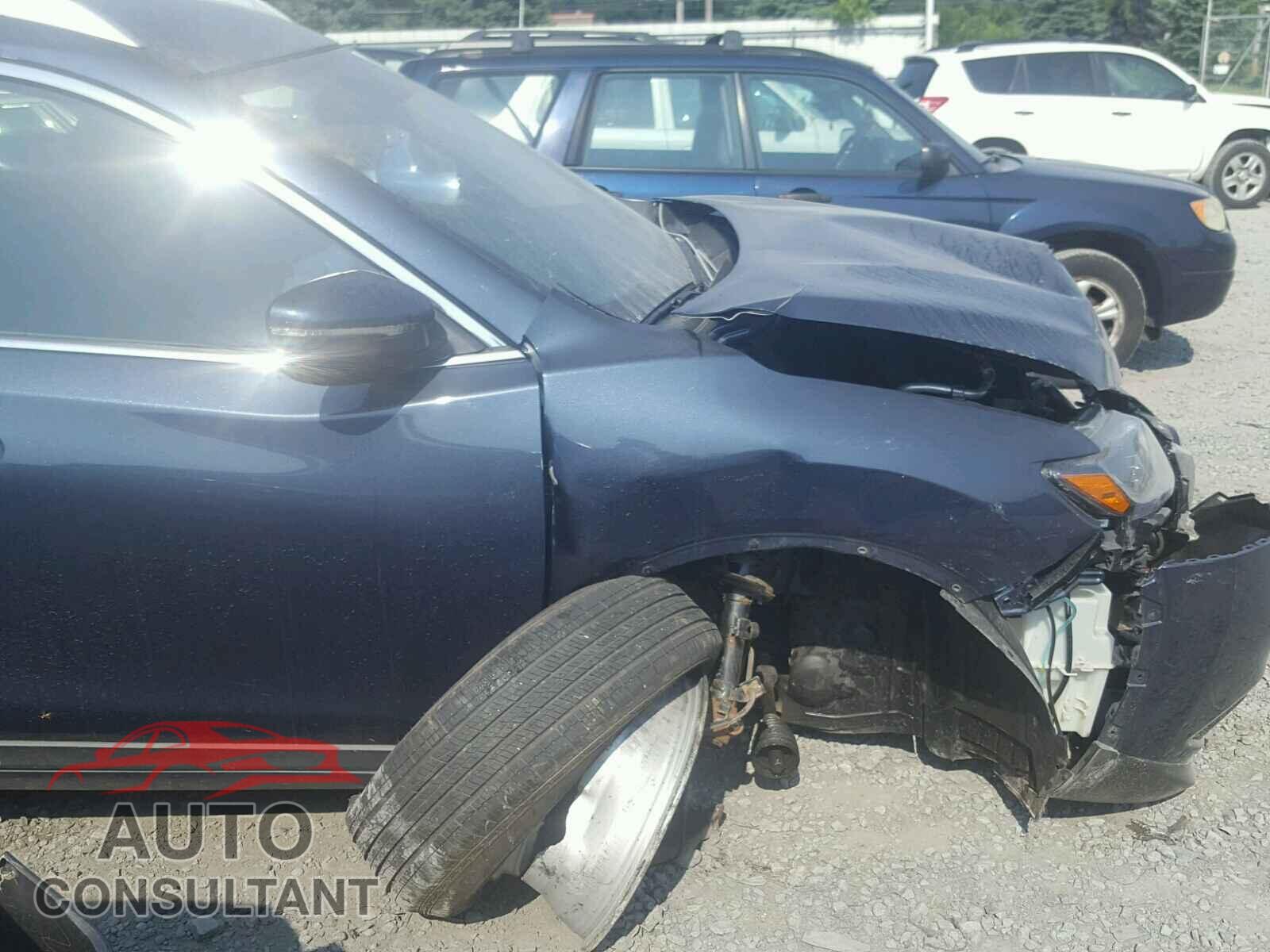NISSAN ROGUE S 2015 - KNMAT2MV3FP553738