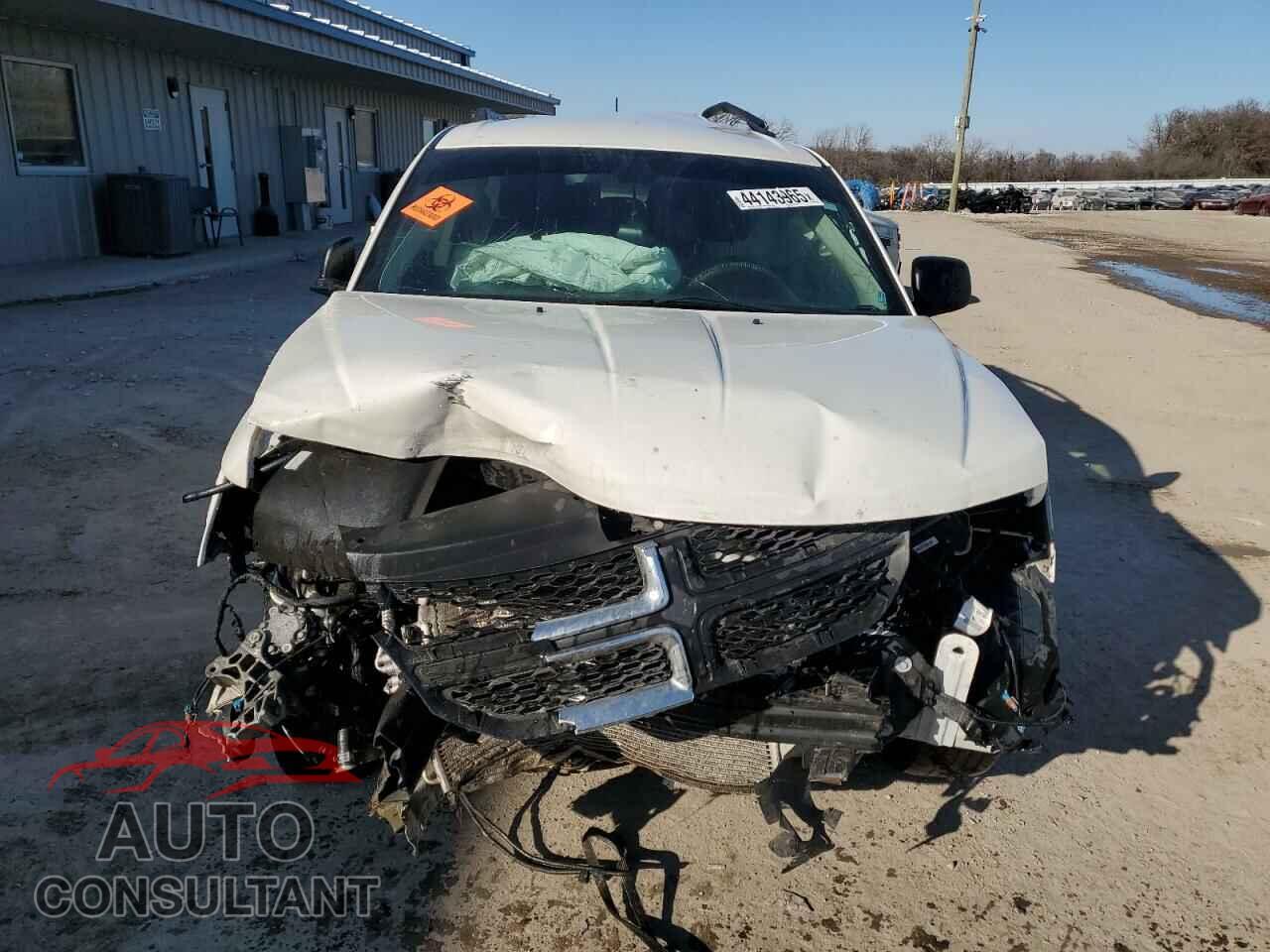 DODGE JOURNEY 2019 - 3C4PDCAB1KT747066