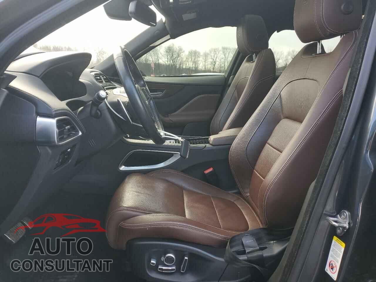 JAGUAR F-PACE 2018 - SADCM2FV2JA298342