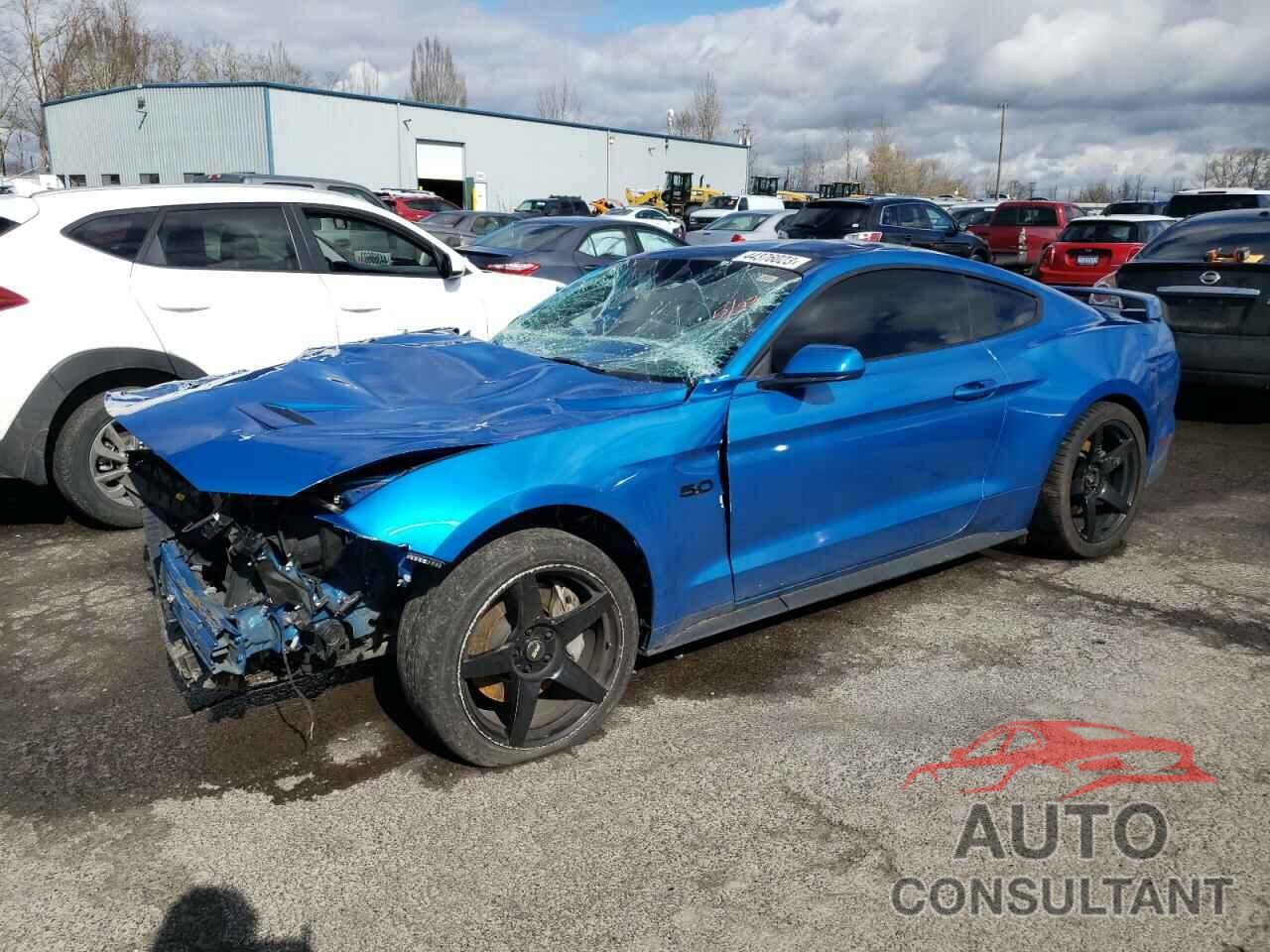 FORD MUSTANG 2019 - 1FA6P8CFXK5142873