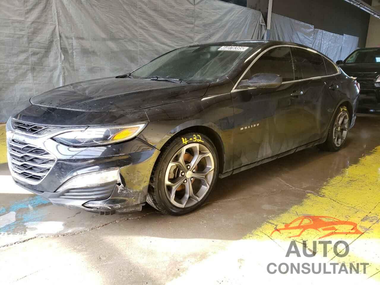 CHEVROLET MALIBU 2021 - 1G1ZD5ST8MF016913