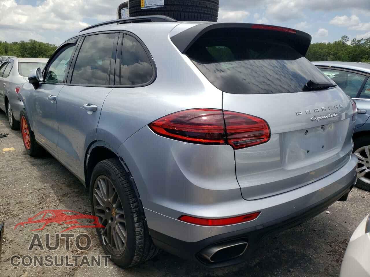 PORSCHE CAYENNE 2018 - WP1AA2A2XJKA04297
