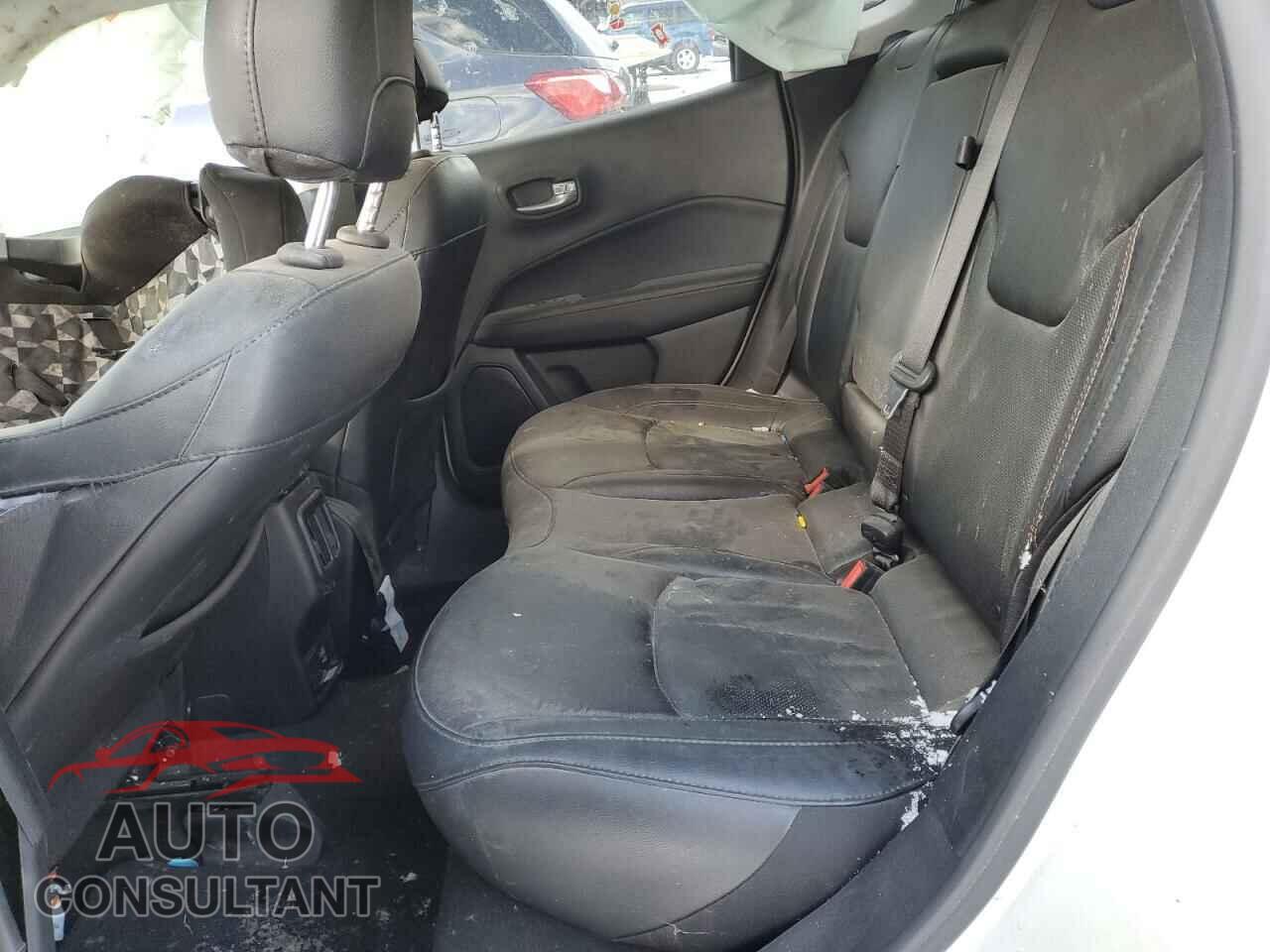 JEEP COMPASS 2021 - 3C4NJDCB4MT539656