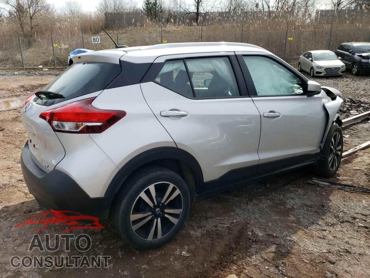 NISSAN KICKS 2019 - 3N1CP5CU3KL552590