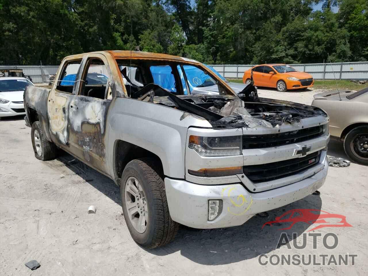 CHEVROLET SILVERADO 2017 - 3GCUKREC3HG391865