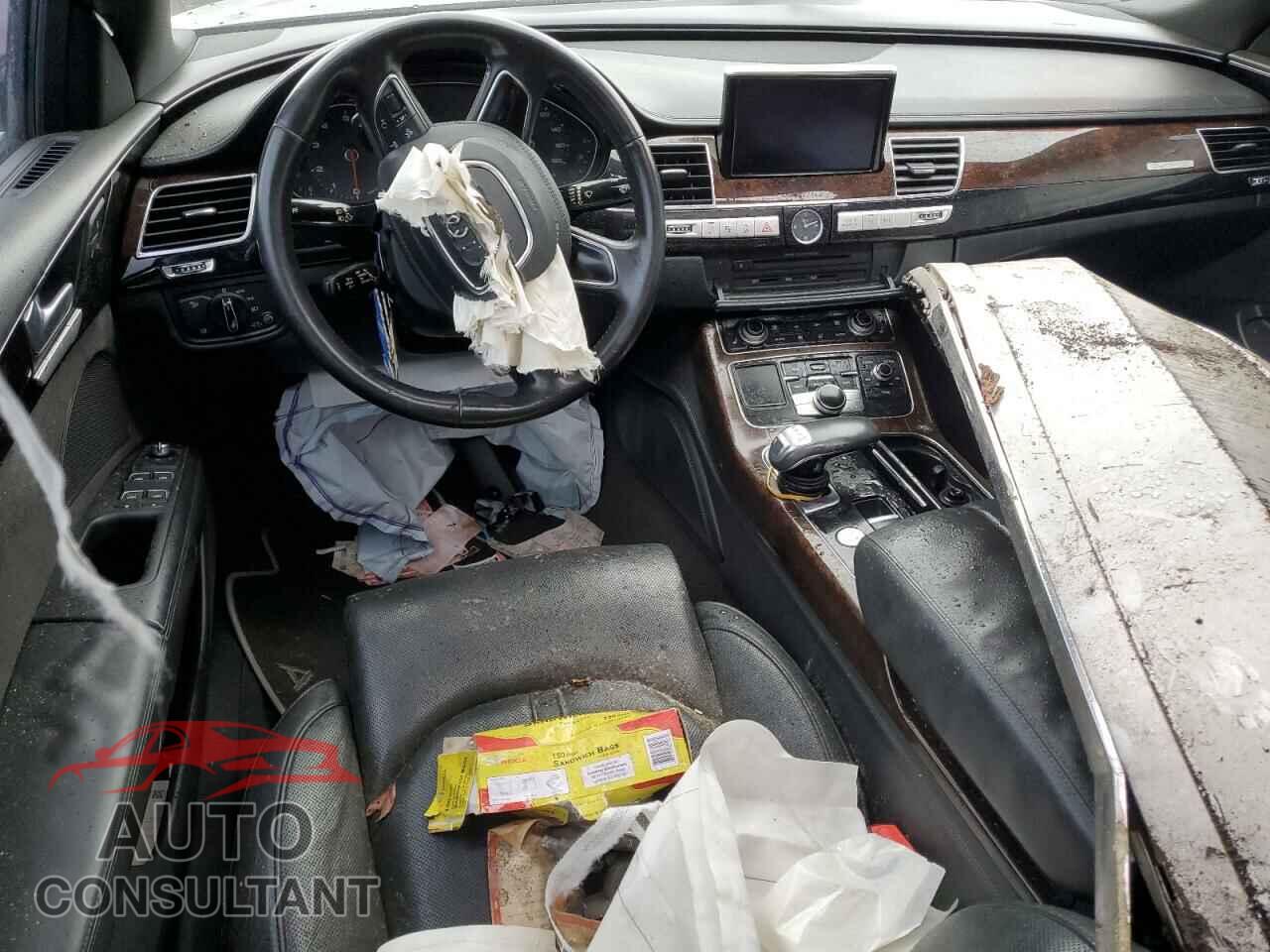 AUDI A8 2013 - WAURGAFD0DN012609