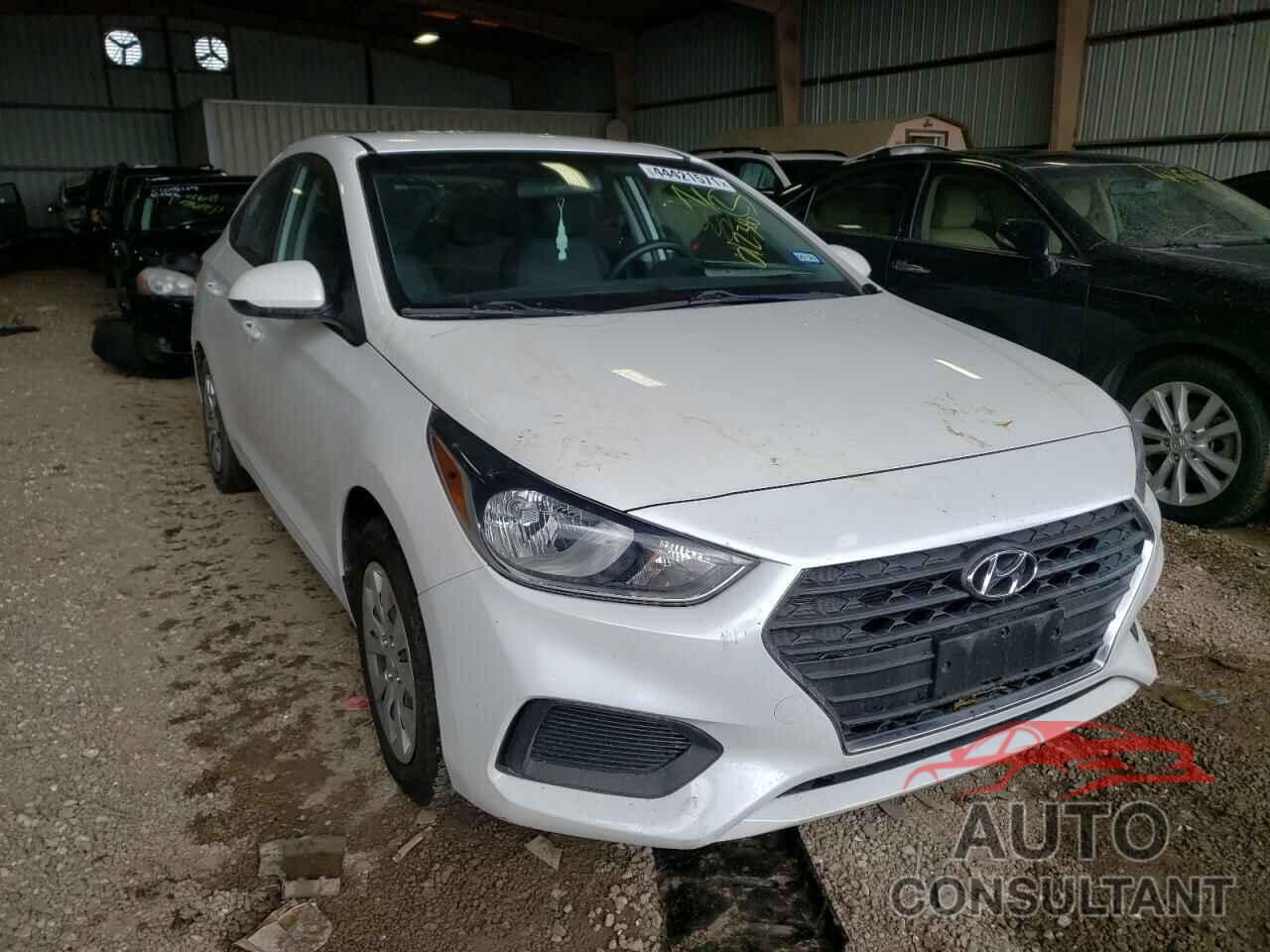 HYUNDAI ACCENT 2018 - 3KPC24A31JE012366
