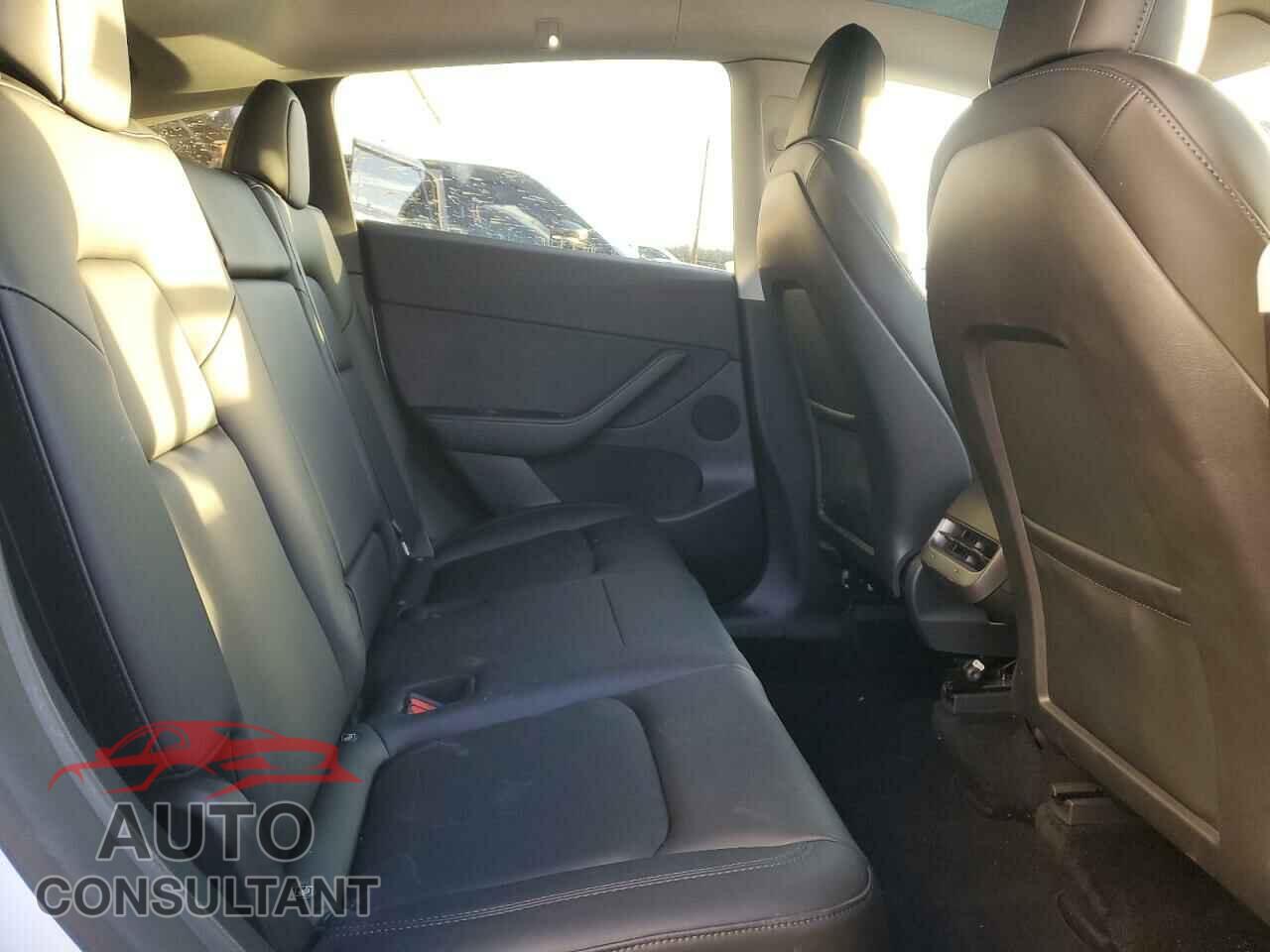 TESLA MODEL Y 2022 - 7SAYGDEE3NF320161