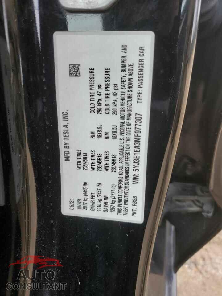TESLA MODEL 3 2021 - 5YJ3E1EA3MF977307