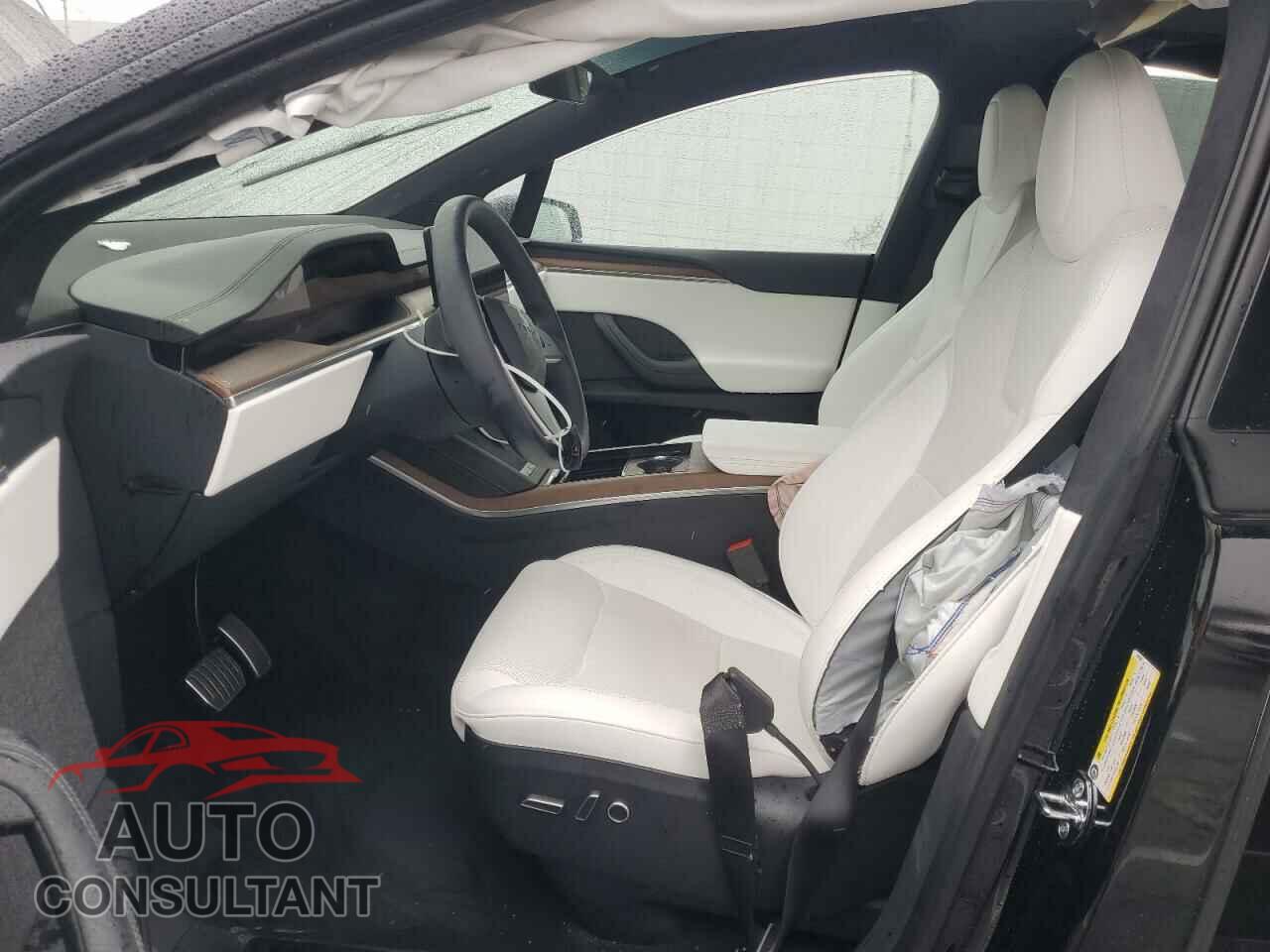 TESLA MODEL X 2024 - 7SAXCBE52RF442589
