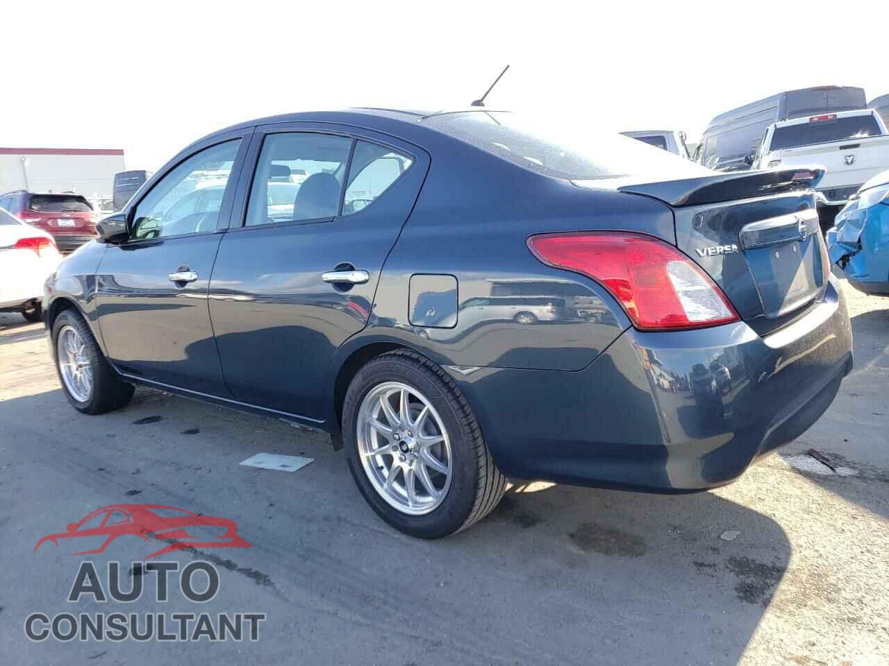 NISSAN VERSA 2017 - 3N1CN7AP6HL836366