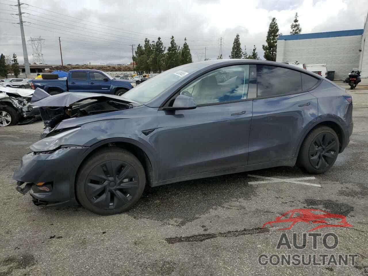 TESLA MODEL Y 2023 - 7SAYGDED2PF949131