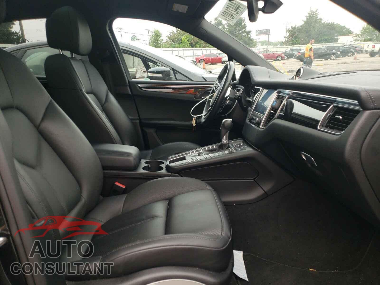 PORSCHE MACAN 2018 - WP1AB2A58JLB39487
