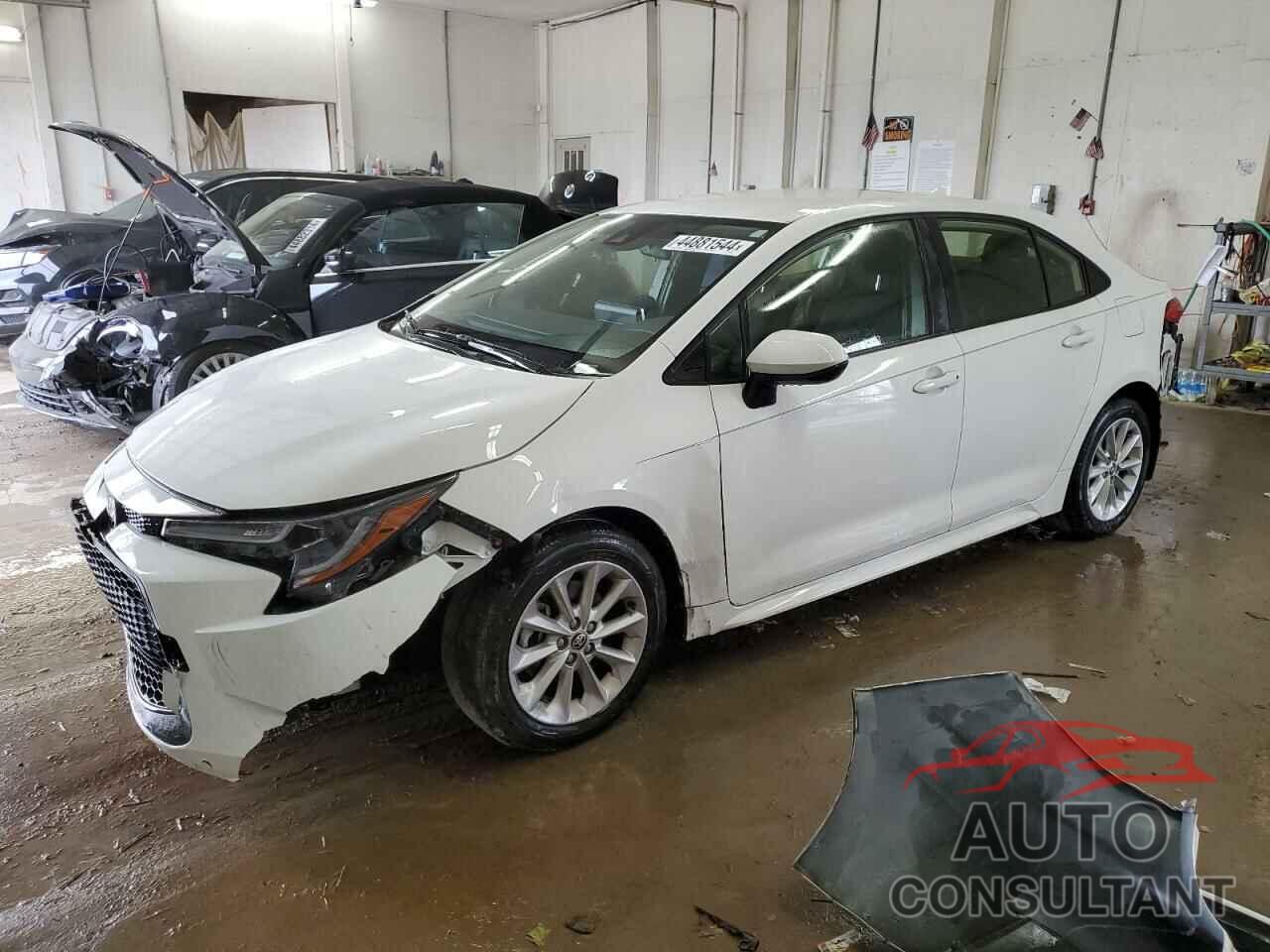 TOYOTA COROLLA 2021 - JTDVPMAE1MJ133000
