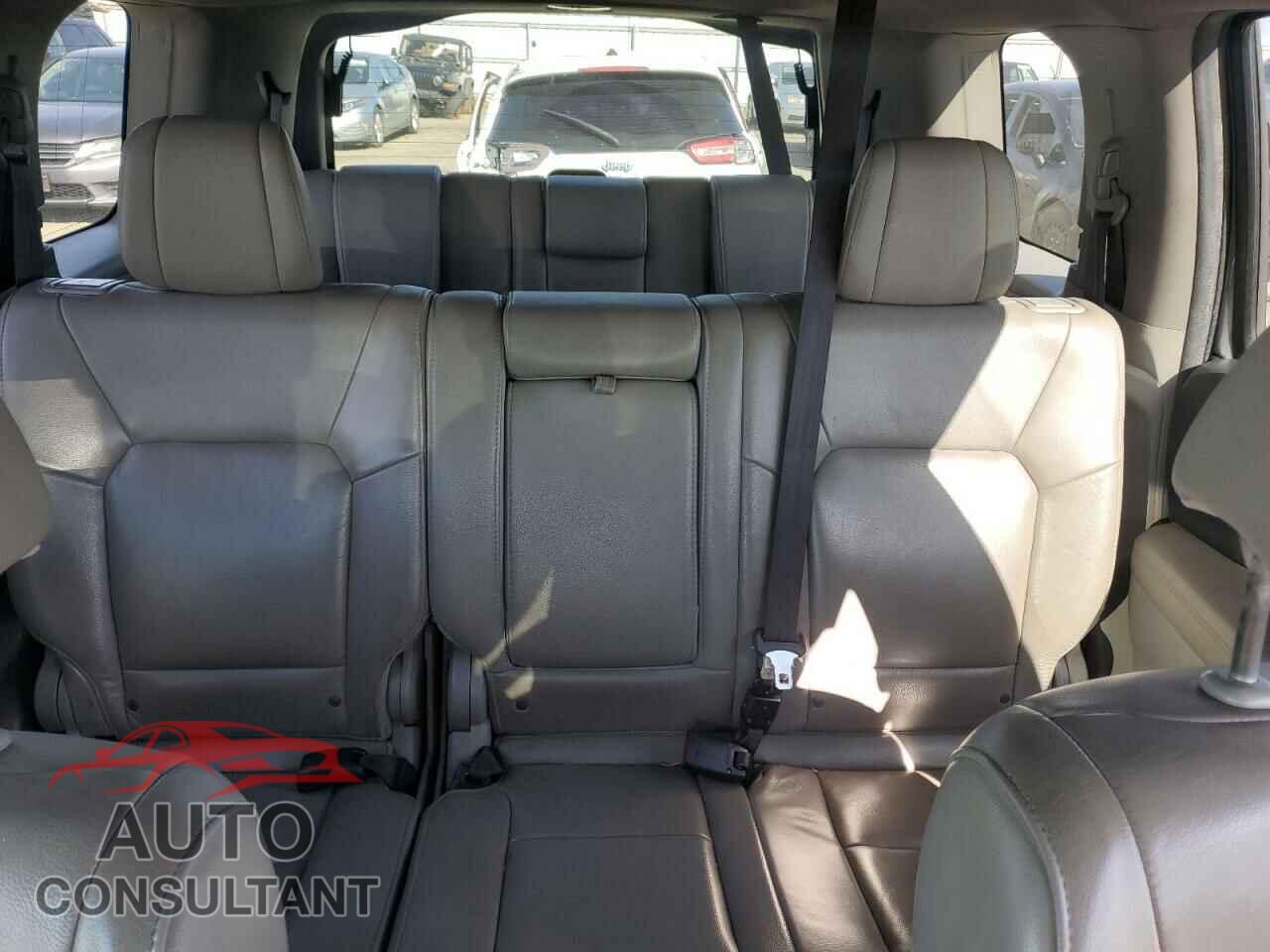 HONDA PILOT 2013 - 5FNYF4H66DB076220