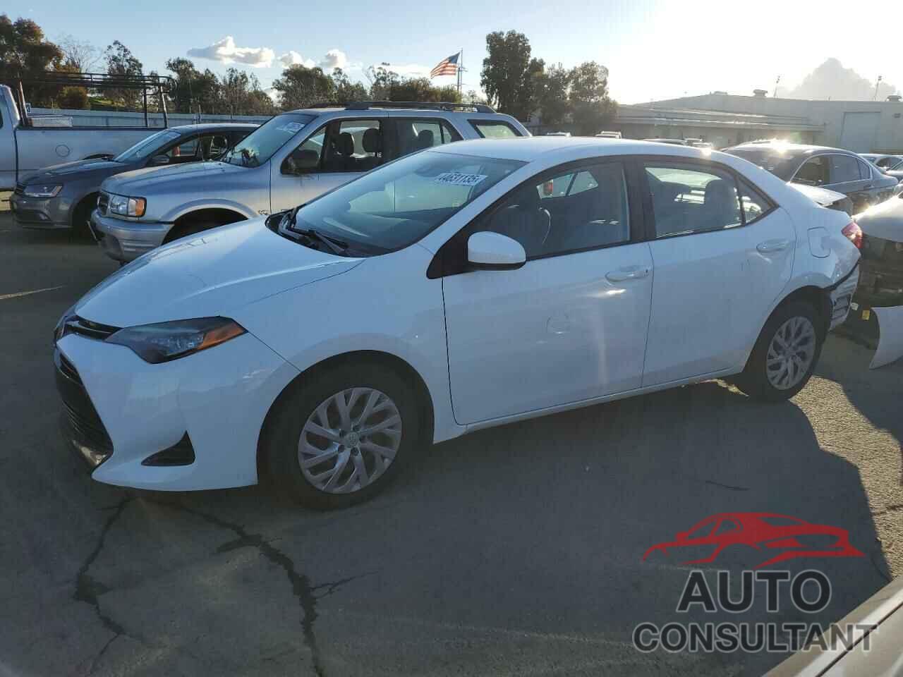 TOYOTA COROLLA 2017 - 5YFBURHE1HP585254
