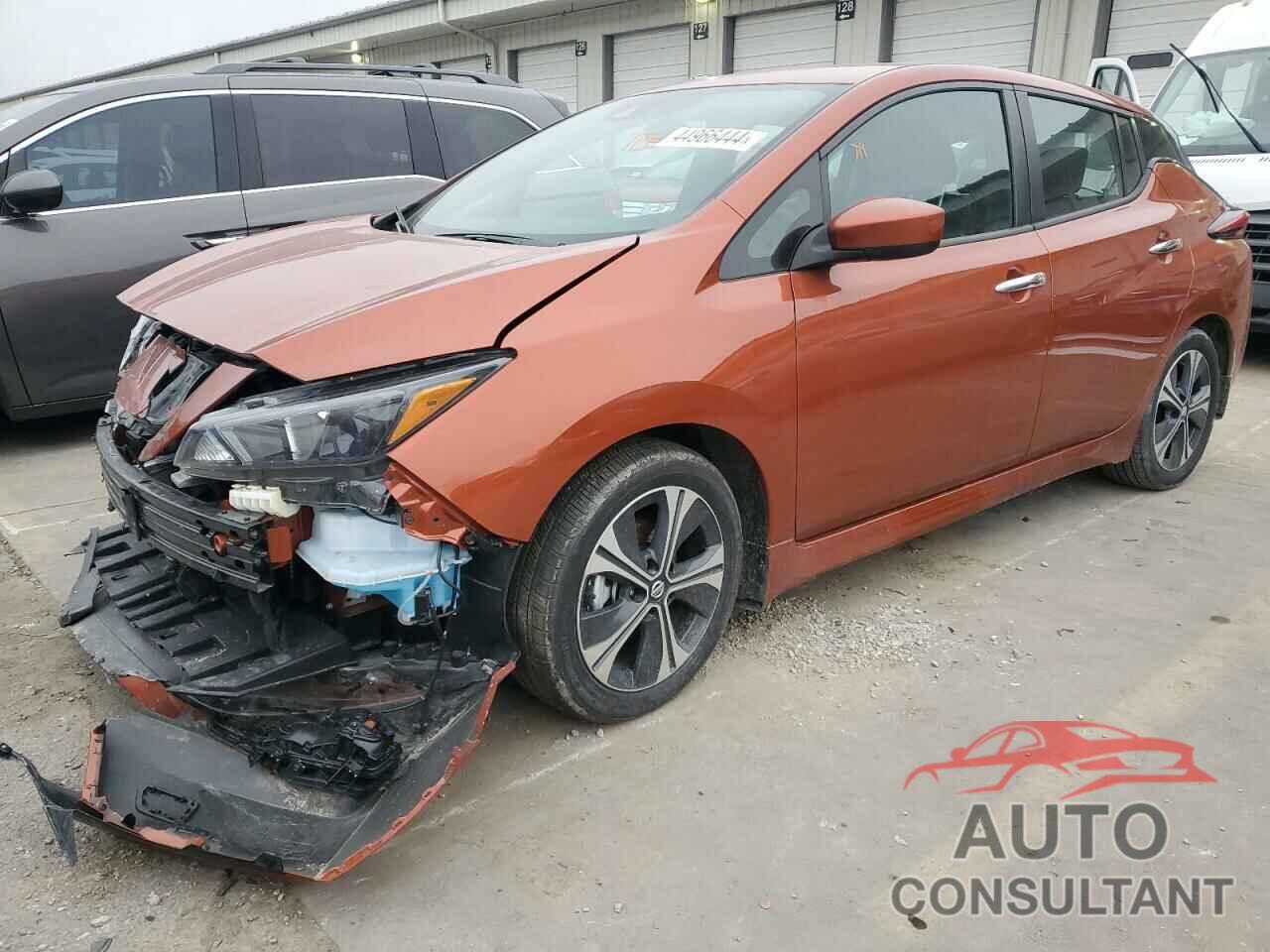NISSAN LEAF 2022 - 1N4AZ1CV2NC562324