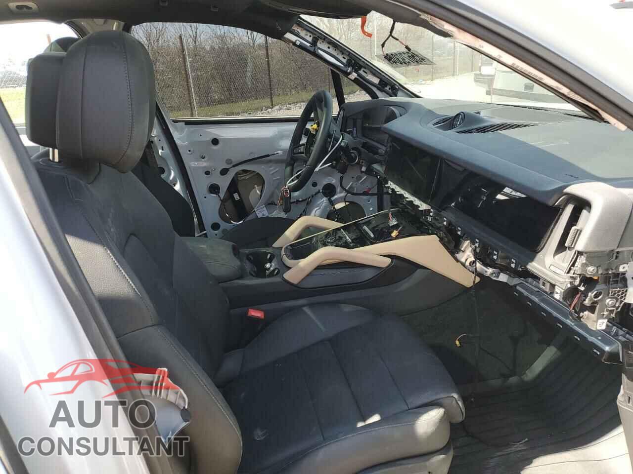 PORSCHE CAYENNE 2024 - WP1AA2AY3RDA00418