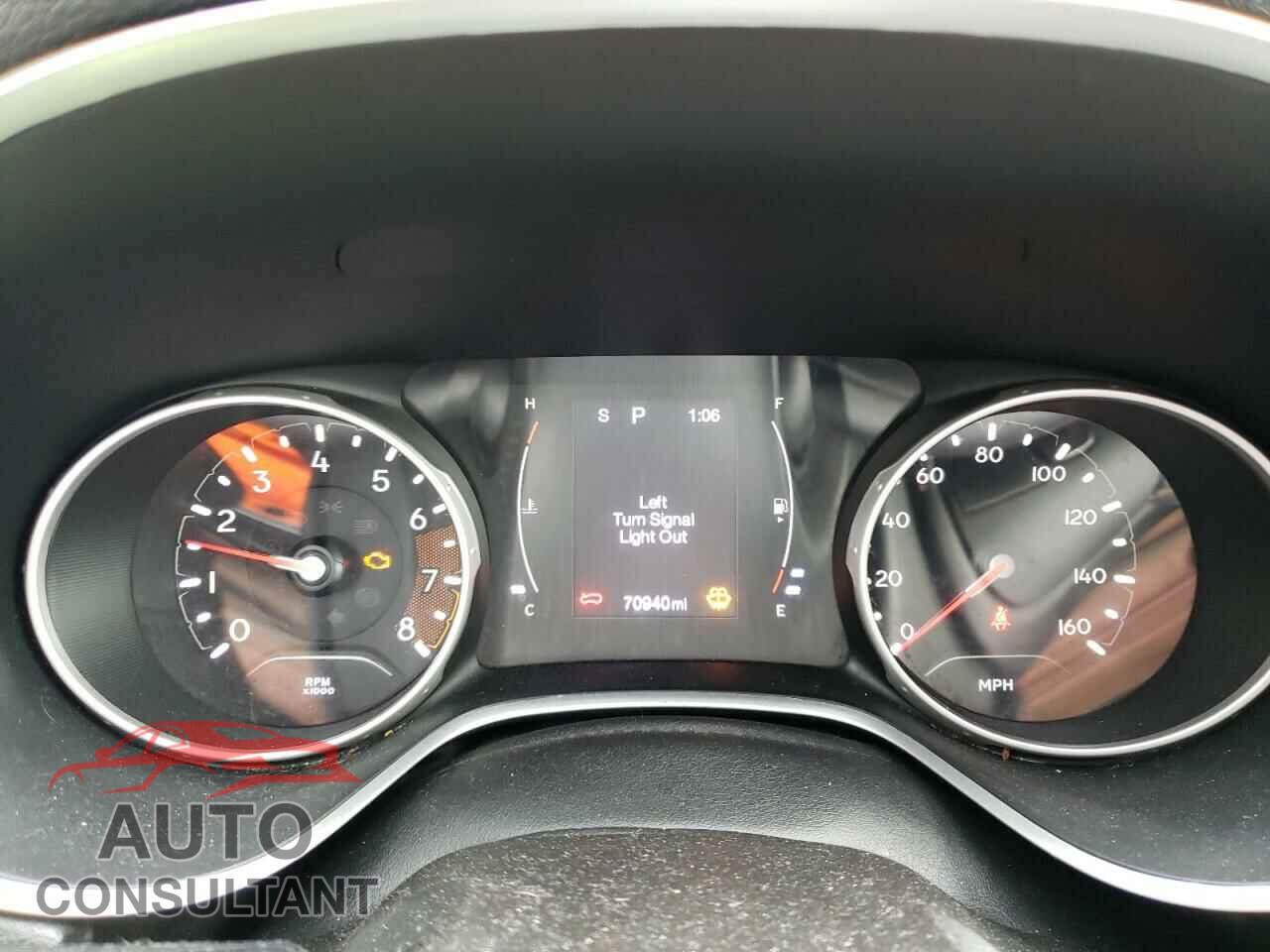 JEEP COMPASS 2020 - 3C4NJDBB5LT117413