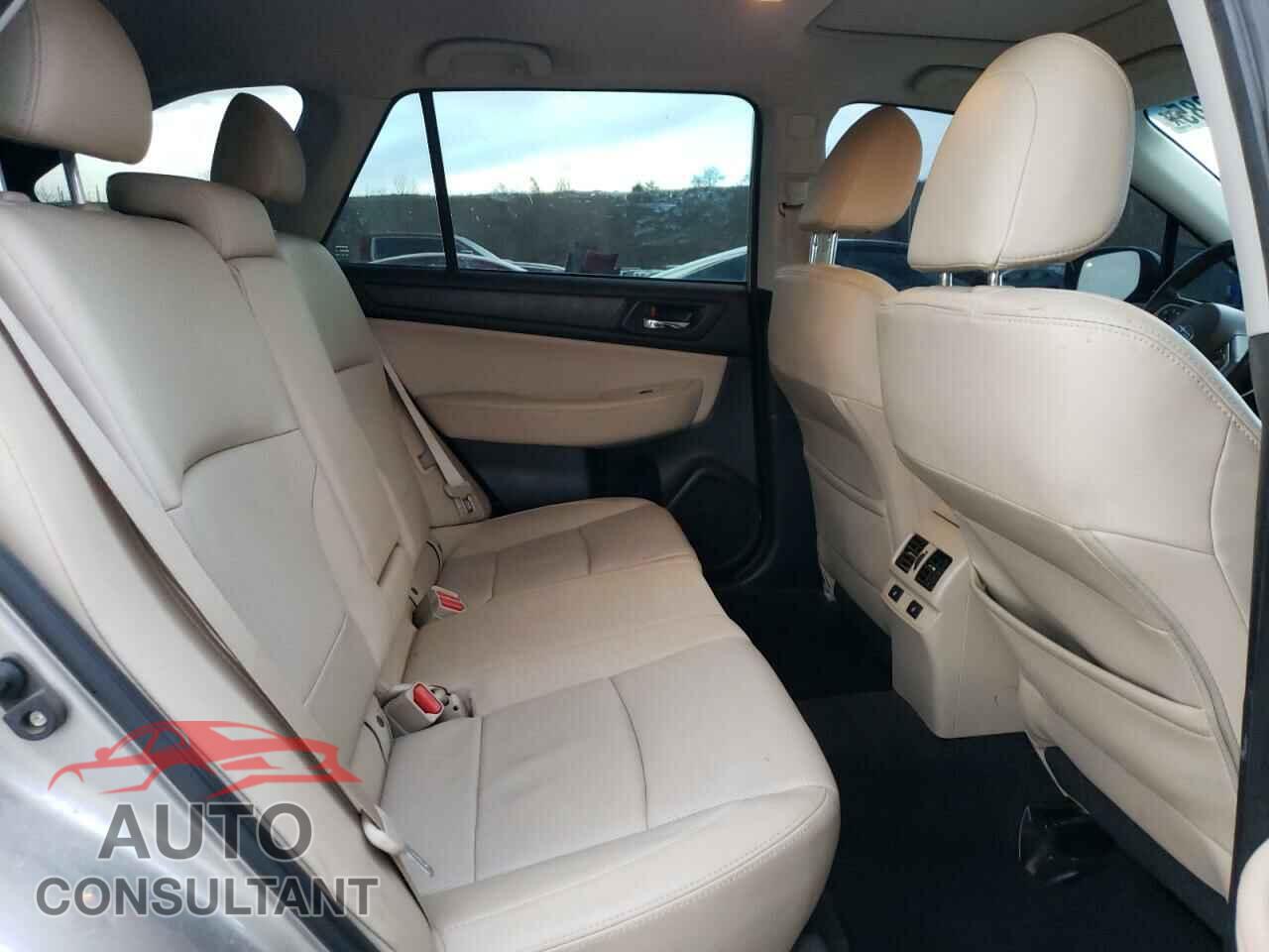 SUBARU OUTBACK 2017 - 4S4BSANC3H3365080