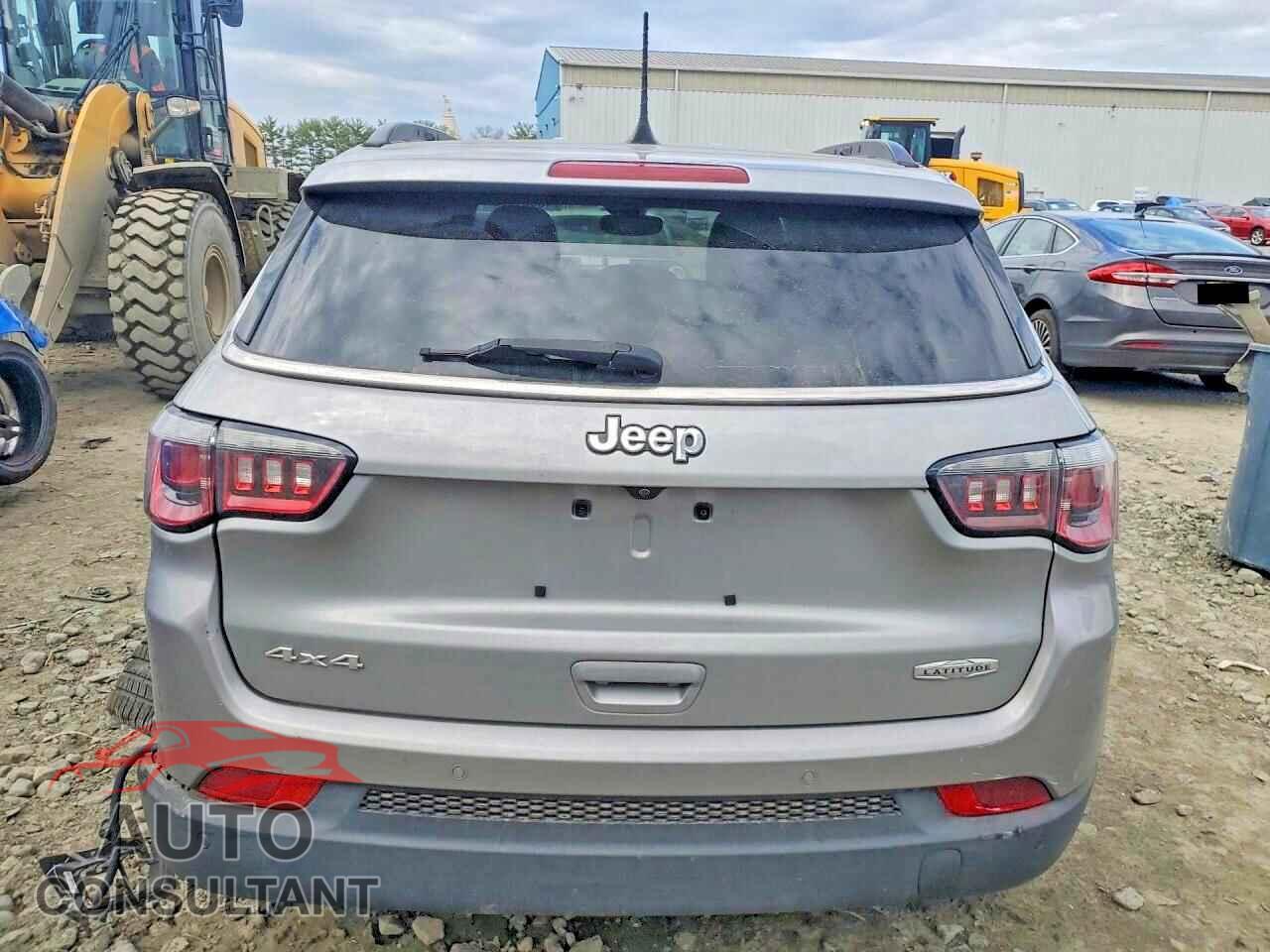 JEEP COMPASS 2018 - 3C4NJDBB3JT264973