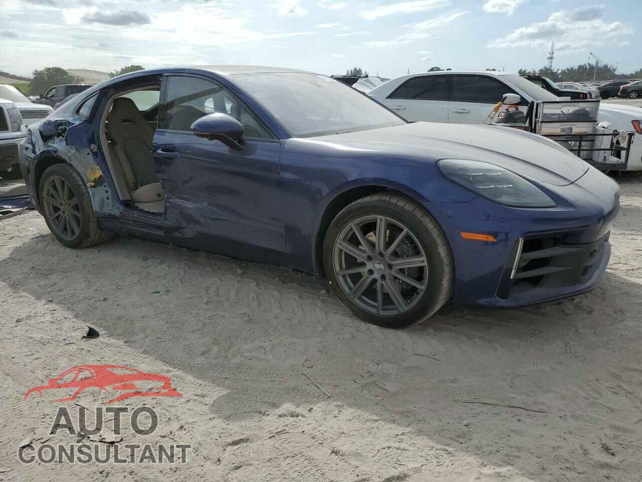 PORSCHE PANAMERA 2024 - WP0AA2YA3RL003156