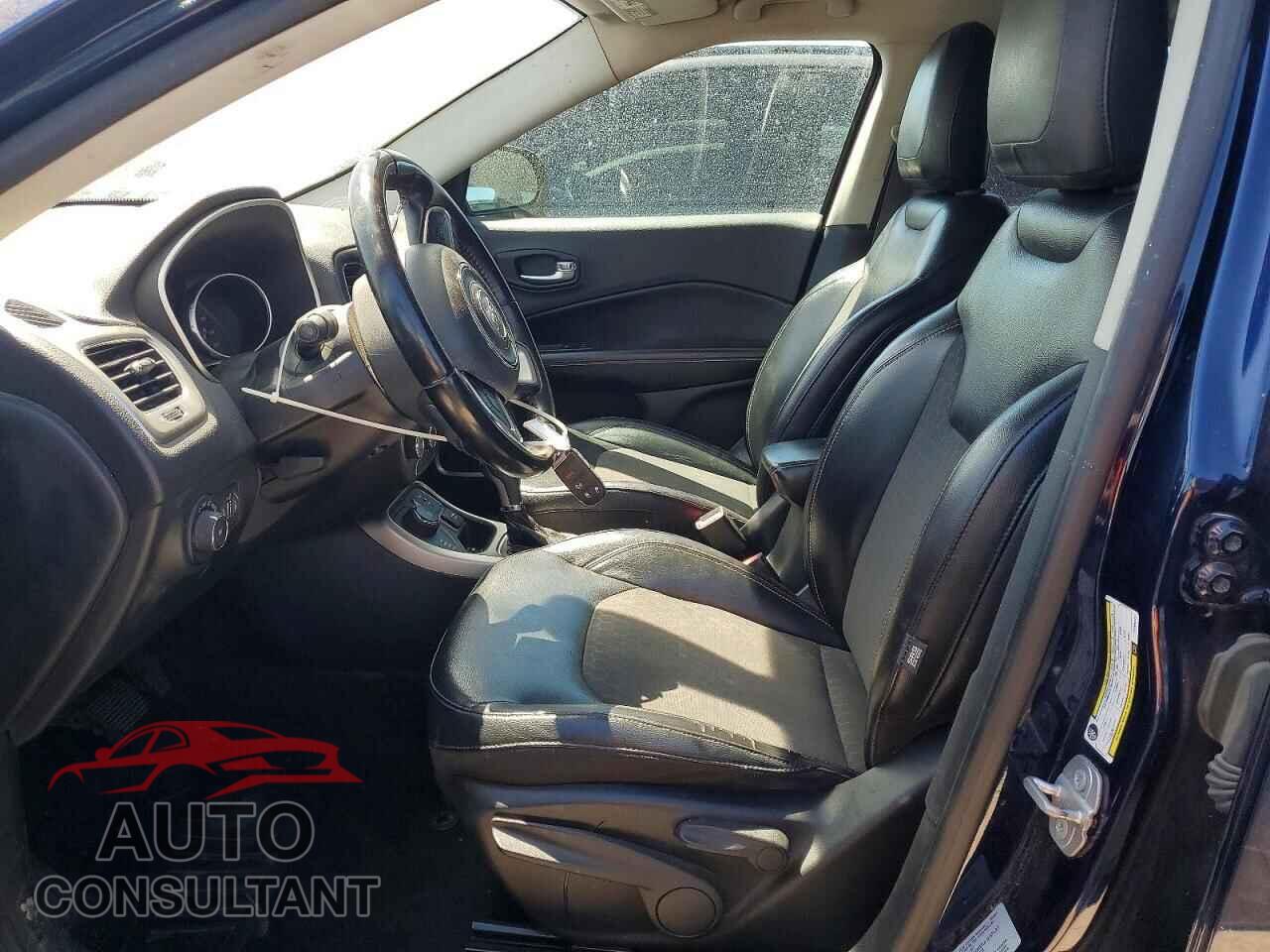 JEEP COMPASS 2018 - 3C4NJDBB2JT104017