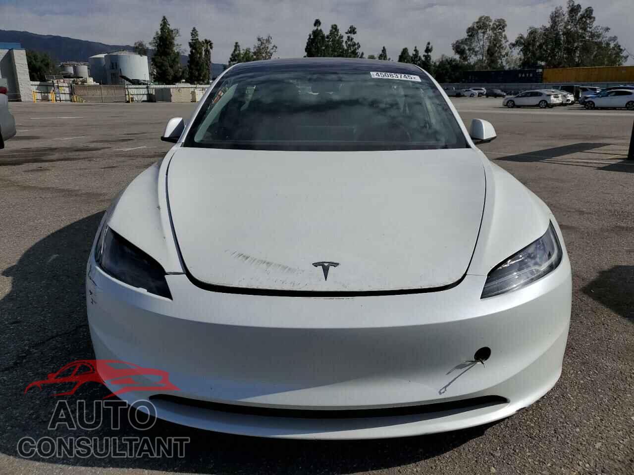 TESLA MODEL 3 2024 - 5YJ3E1EA9RF826673