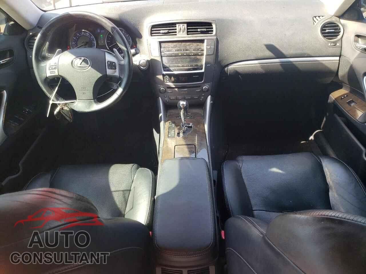 LEXUS IS 2012 - JTHBF5C21C5172206