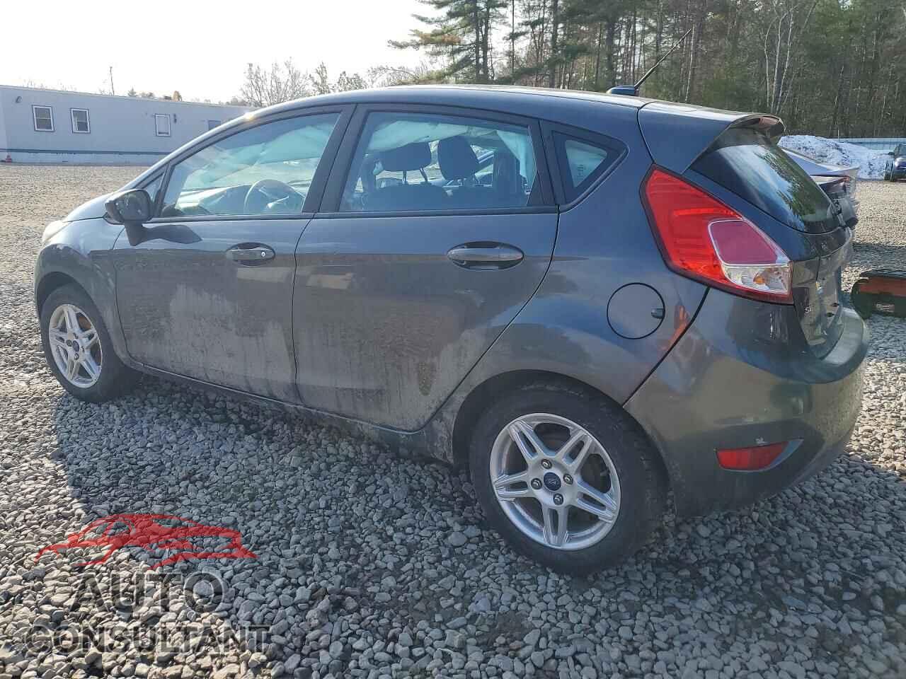 FORD FIESTA 2017 - 3FADP4EJ4HM129993