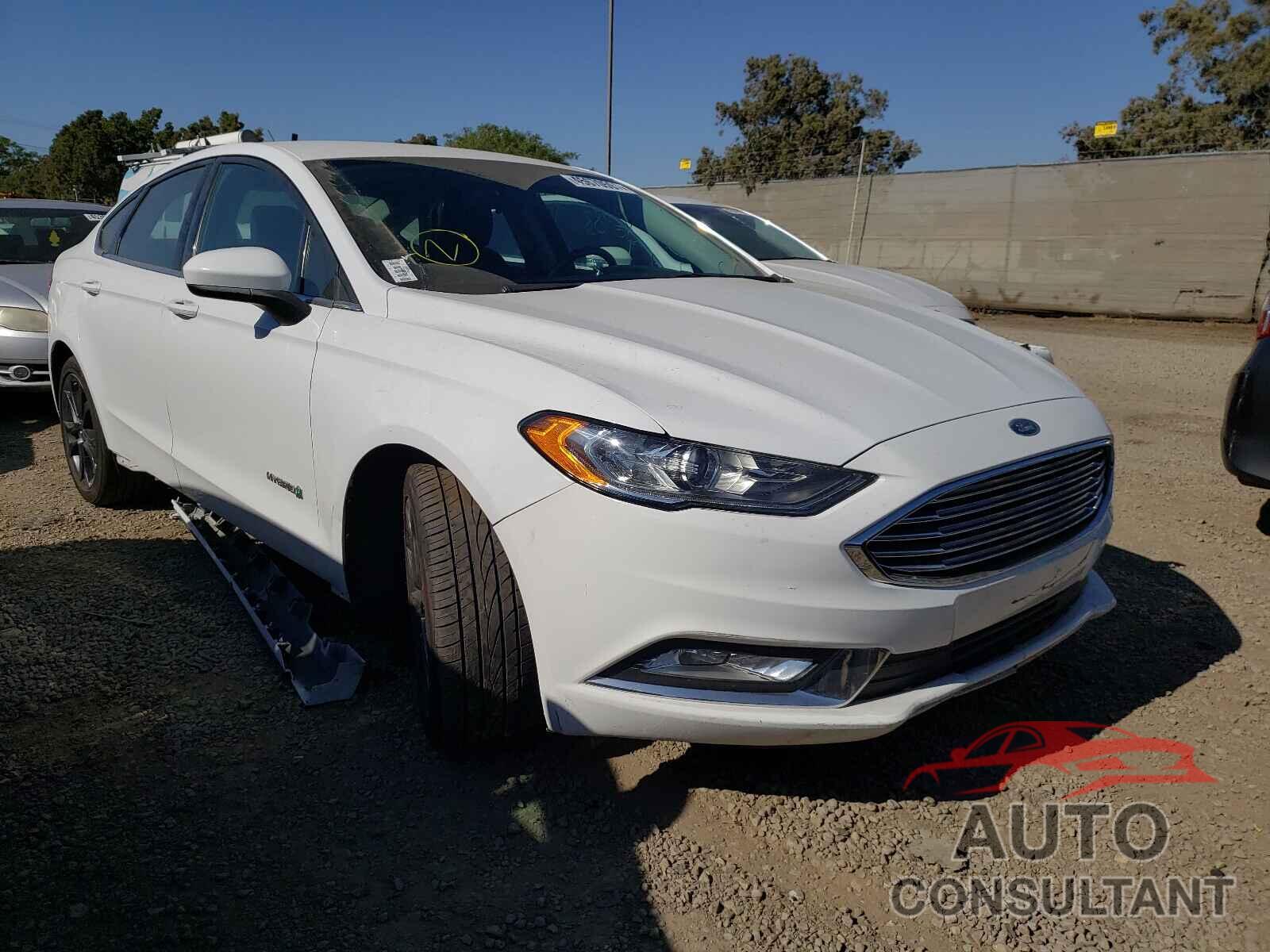 FORD FUSION 2018 - 3FA6P0LU3JR101366