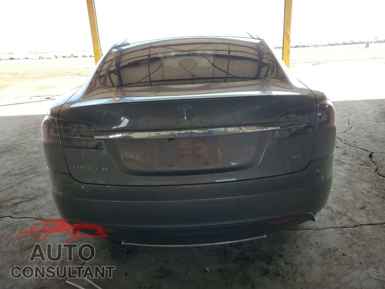 TESLA MODEL S 2016 - 5YJSA1E26GF131161