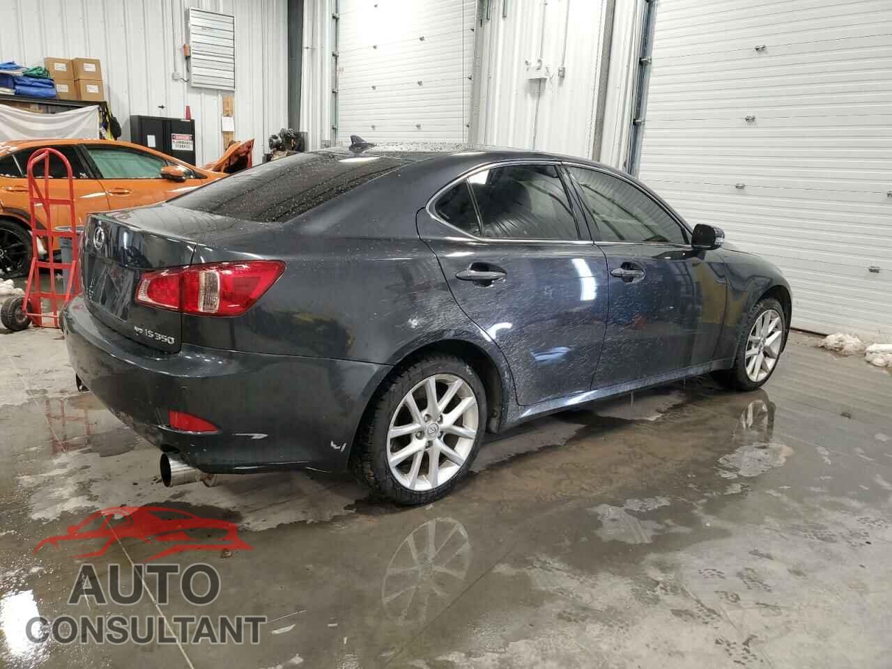 LEXUS IS 2011 - JTHCE5C28B5000227
