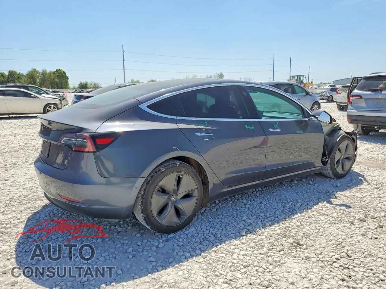 TESLA MODEL 3 2020 - 5YJ3E1EA4LF705167