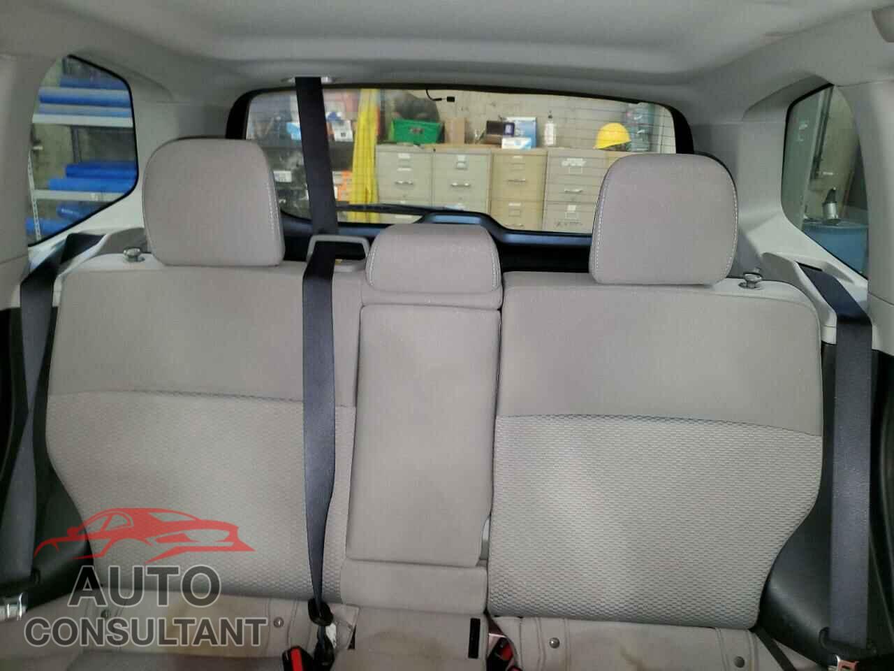 SUBARU FORESTER 2017 - JF2SJAEC5HH482963