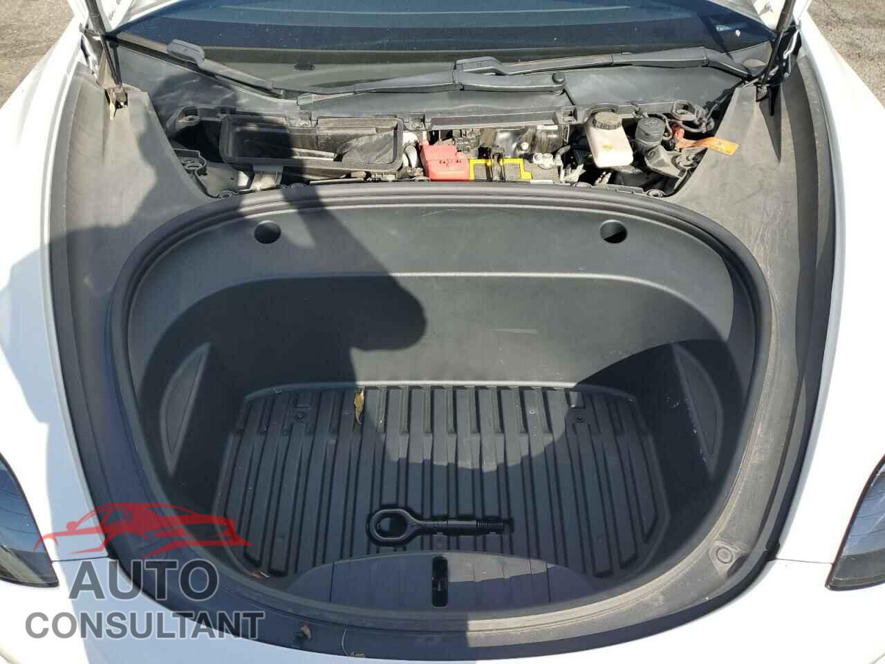 TESLA MODEL 3 2021 - 5YJ3E1EB4MF879797