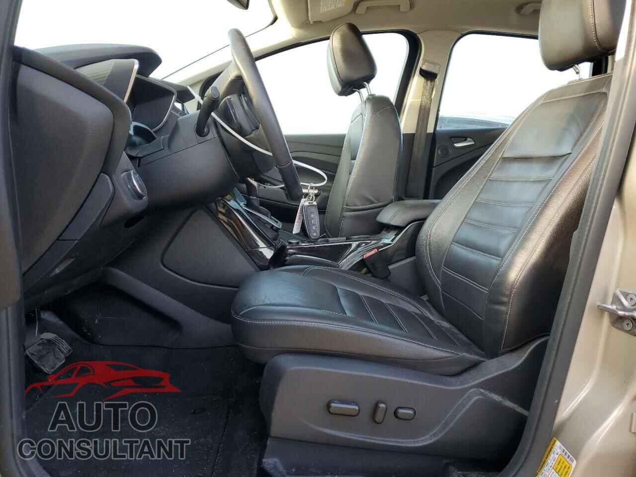 FORD CMAX 2017 - 1FADP5FU2HL101352