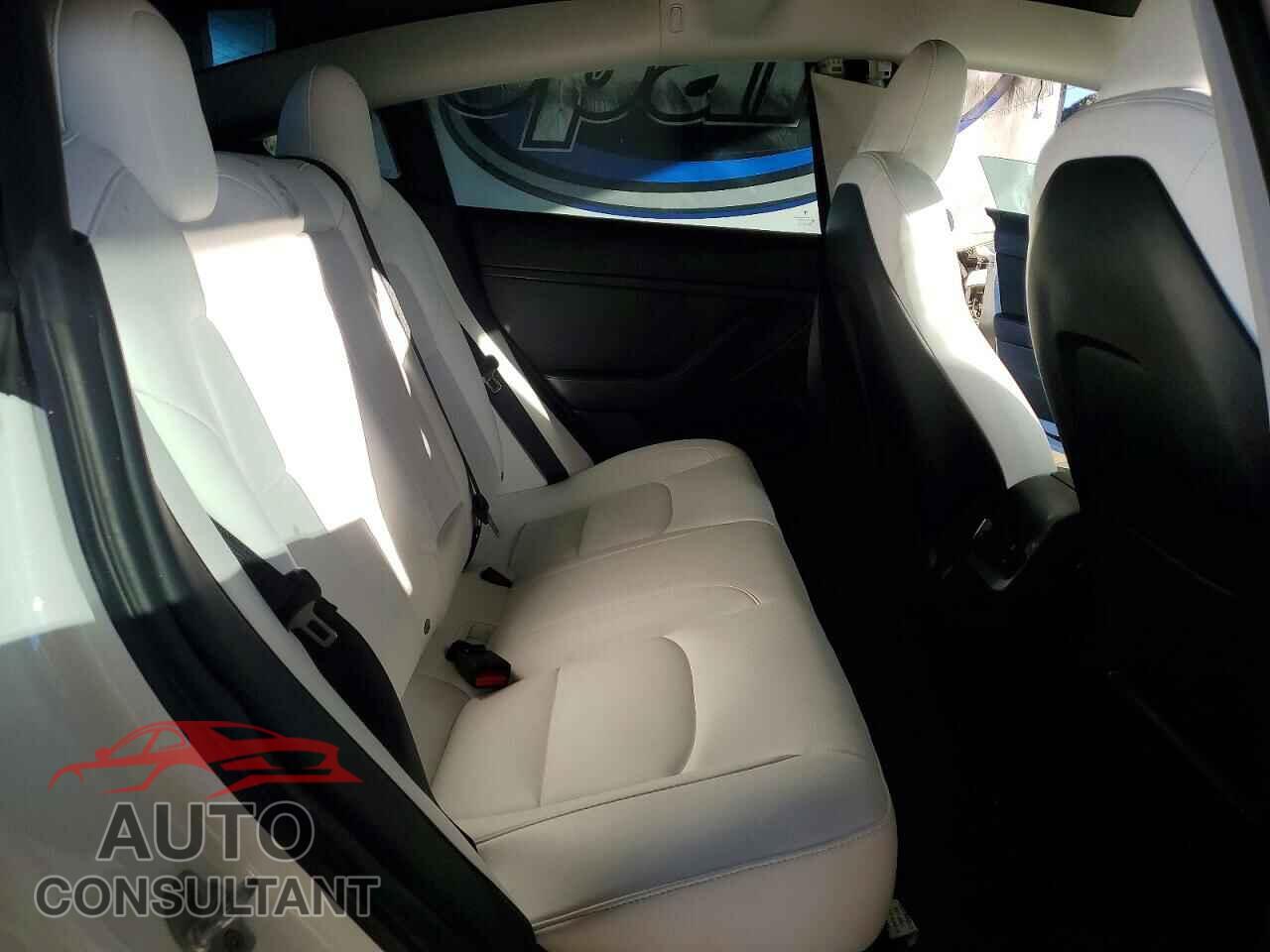 TESLA MODEL 3 2023 - 5YJ3E1EA9PF621402