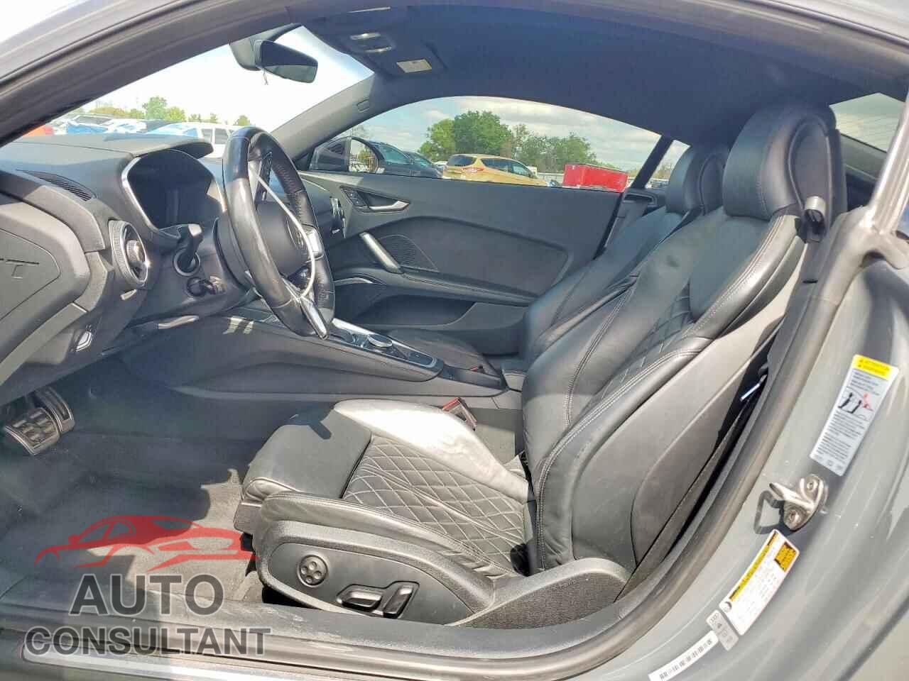 AUDI TT 2017 - TRUC5AFV8H1010214