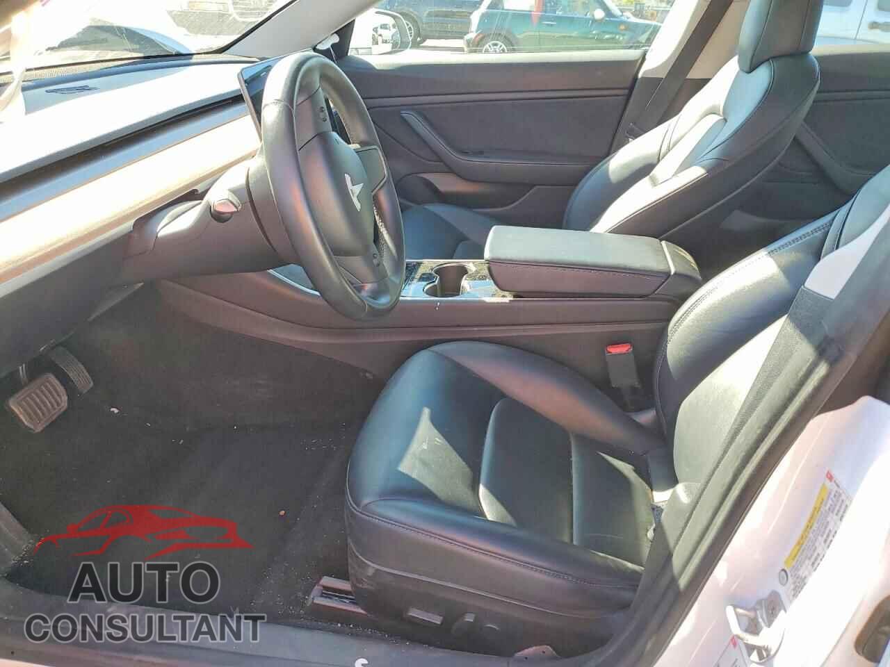 TESLA MODEL 3 2018 - 5YJ3E1EA7JF161938