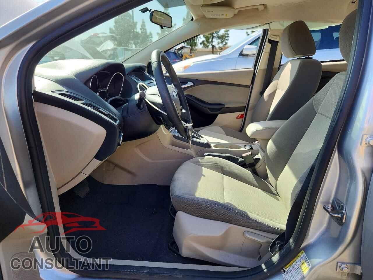 FORD FOCUS 2013 - 1FADP3F22DL277377
